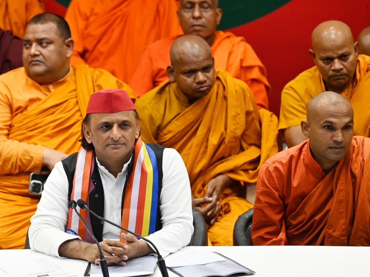 सपा सरकार बनने पर लुम्बिनी, सारनाथ व कुशीनगर करेंगे विकास, बुद्ध पूर्णिमा पर अखिलेश की घोषणा