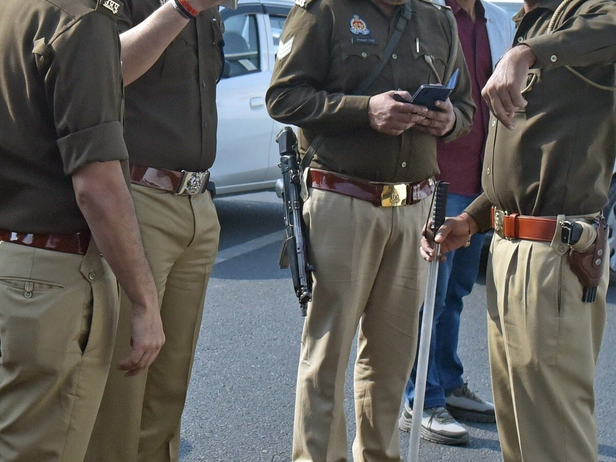 खनन माफिया के पेशी के दौरान दरोगा पर अचानक हमला, मारपीट; आलाधिकारियों में मची खलबली