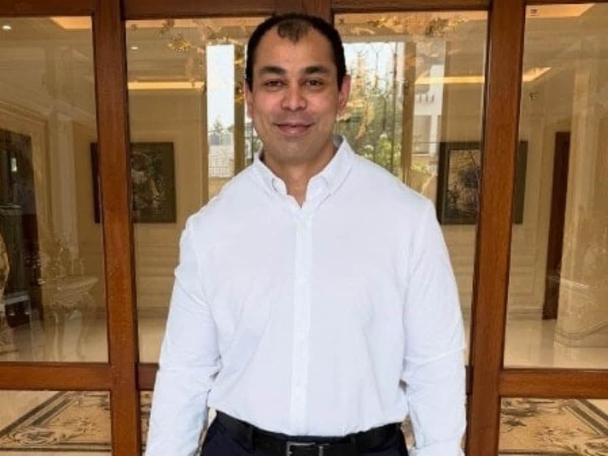 किचन में बेसुध होकर गिरे प्रतीक, अस्पताल पहुंचने से पहले थम चुकी थीं सांसें; करीबी ने किया खुलासा 1 Prateek yadav 1778659372322 1778659372535