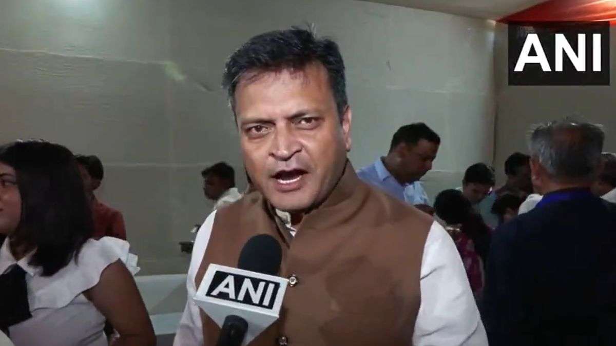 “गई ममता, गया गोगोई, गया स्टालिनवाद, भारत में अब टूट के चलेगा मोदी का राष्ट्रवाद” बोले BJP के राष्ट्रीय प्रवक्ता